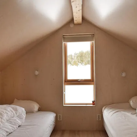 Two-bedroom Holiday In Sjusjoen