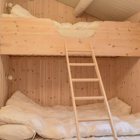 Semesterbostad Two-bedroom Holiday In